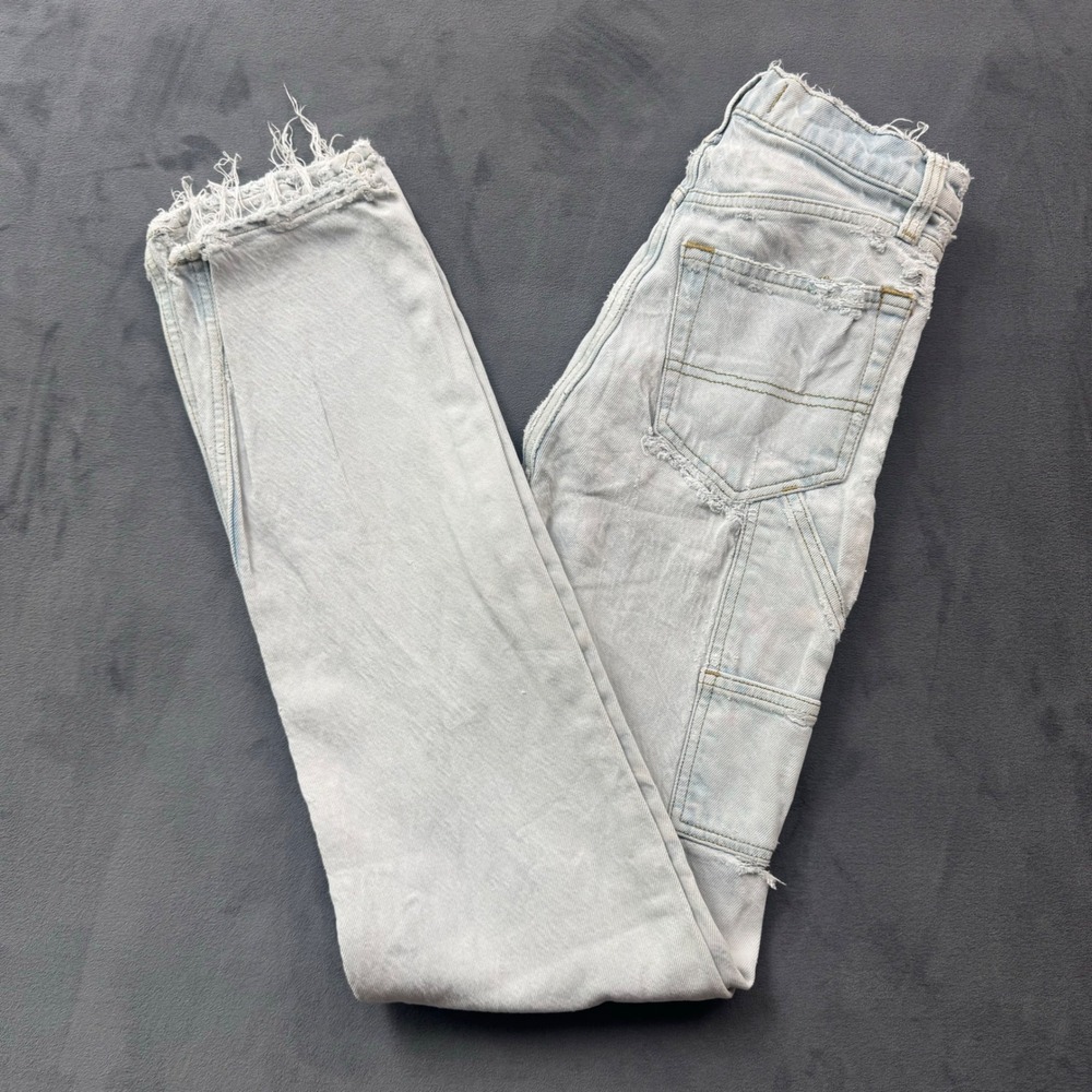 Abercrombie & Fitch 90s Straight Ultra High Rise Carpenter Jeans Light Wash 24
